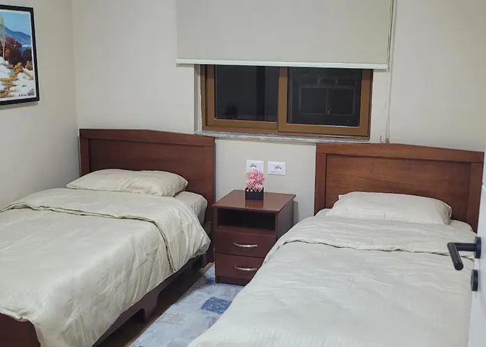 Loar Apartment